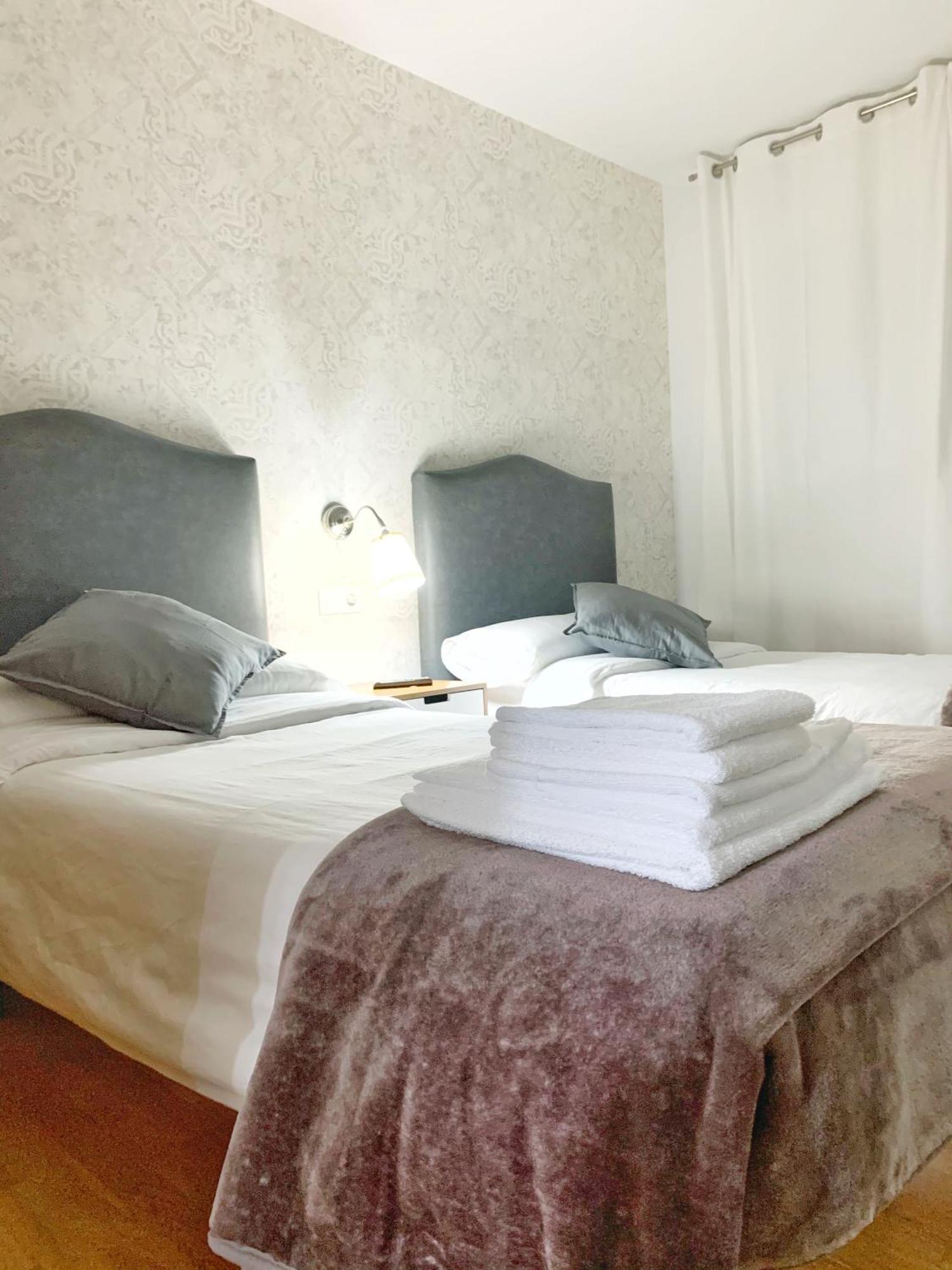 Pension 23-Vinte E Tres Pedrouzo Zewnętrze zdjęcie